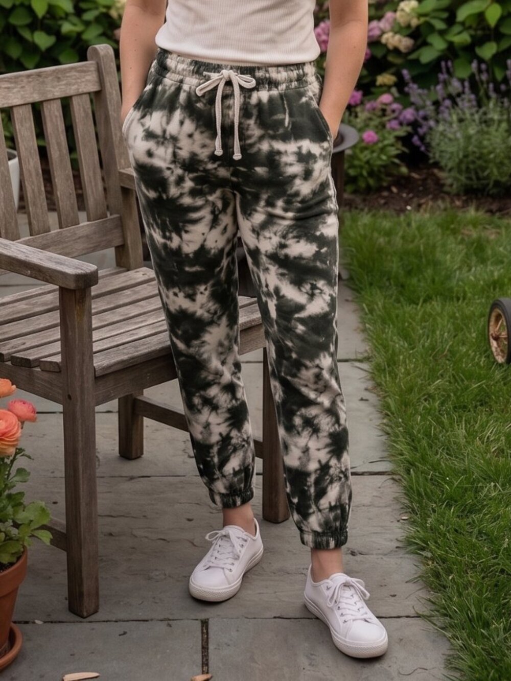 NO BOUNDARIES Tie Dye White Green Grey Sweater Joggers Size XS EUC